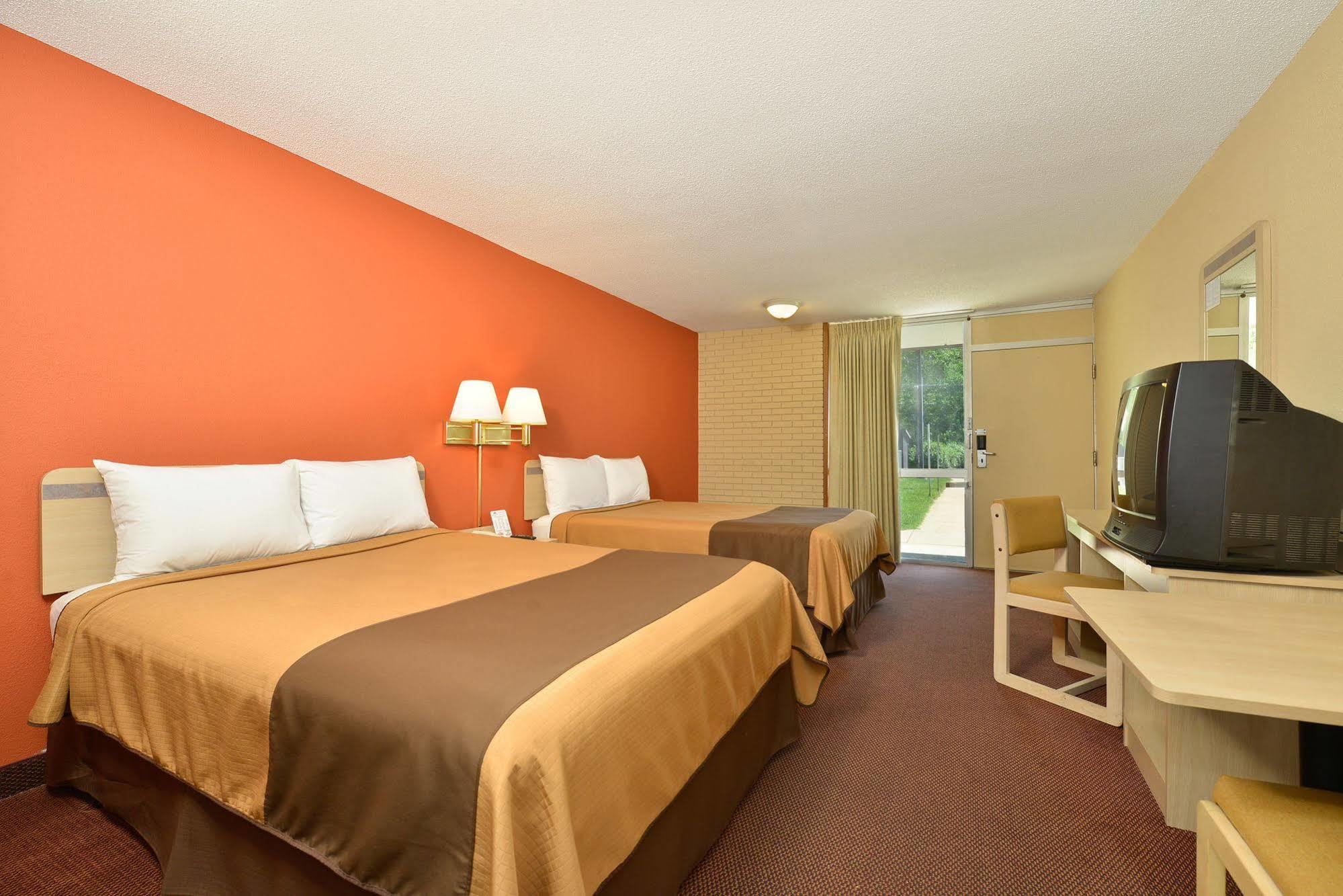 Americas Best Value Inn - Collinsville / St. Louis Exteriér fotografie