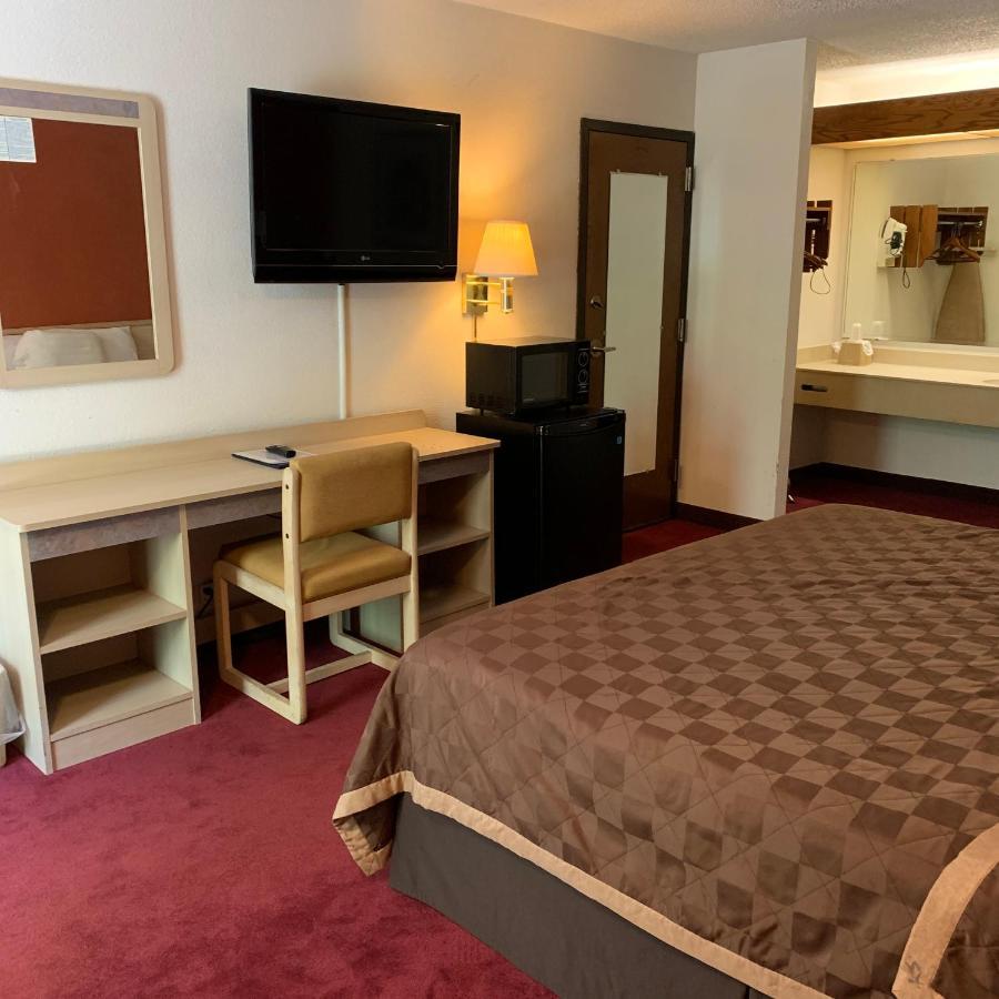 Americas Best Value Inn - Collinsville / St. Louis Exteriér fotografie